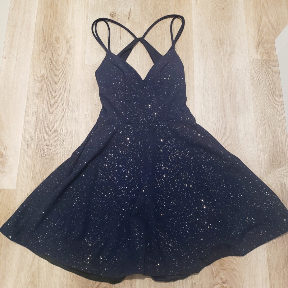 Prom/ Homecoming Dress! Size 1 Navy Blue W/ gold sparkles